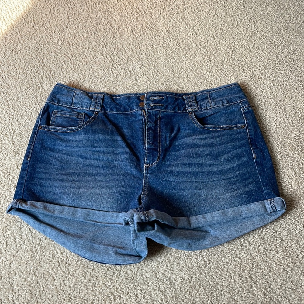 Blue Spice Jean Shorts